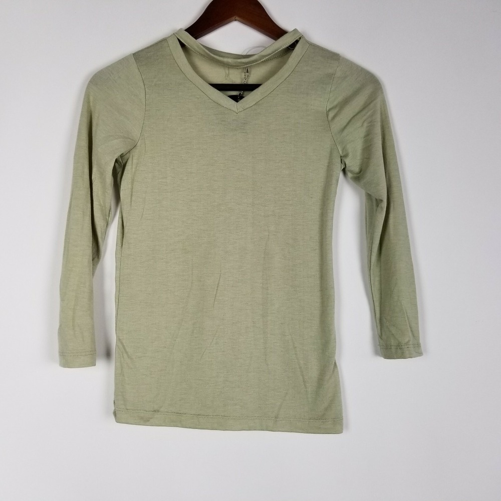 Poof Womens Top Size M Light Green Base Layer Basic Lightweight Shirt New